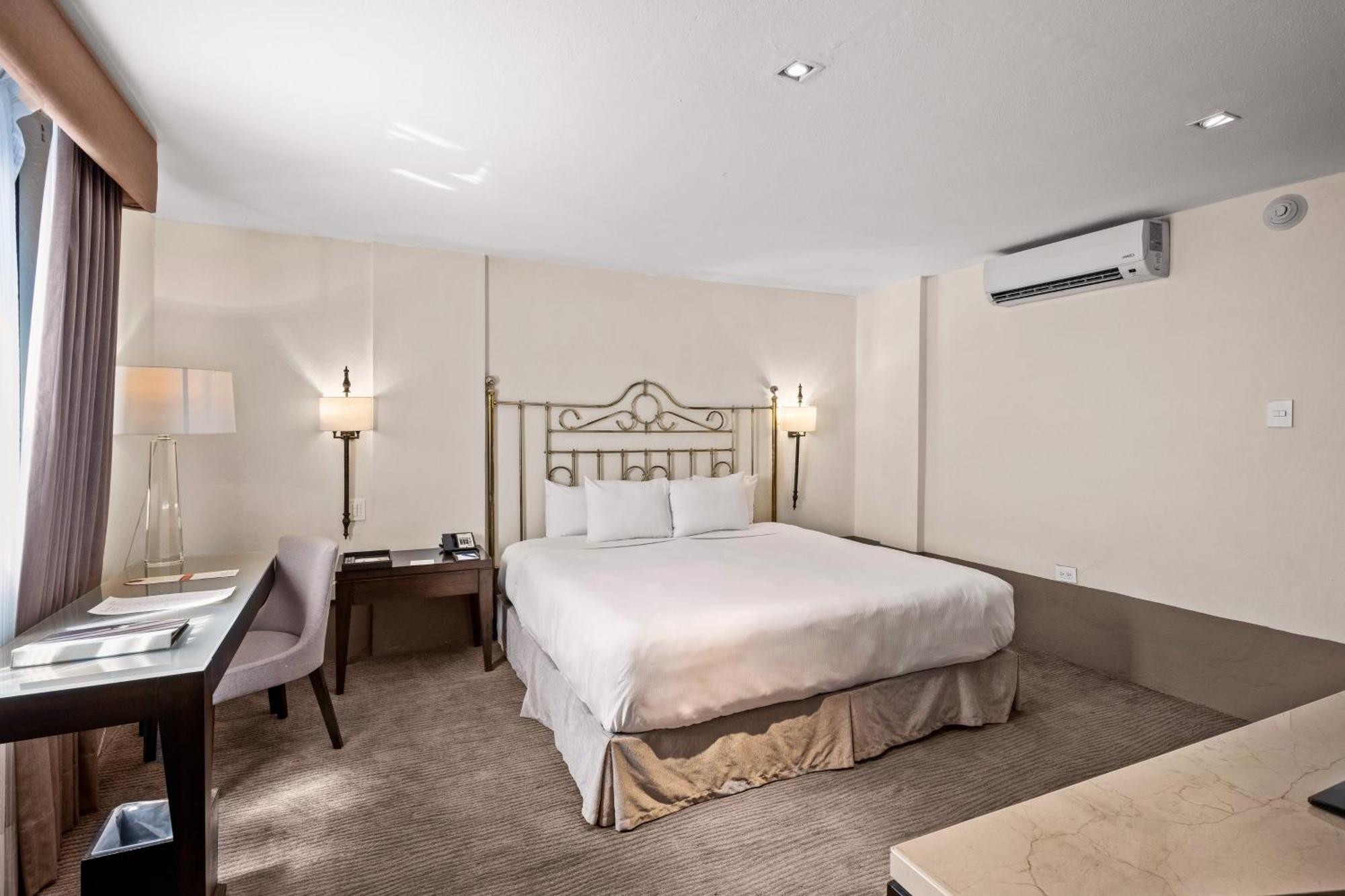 Quinta Real Puebla Hotell Eksteriør bilde A room at the hotel