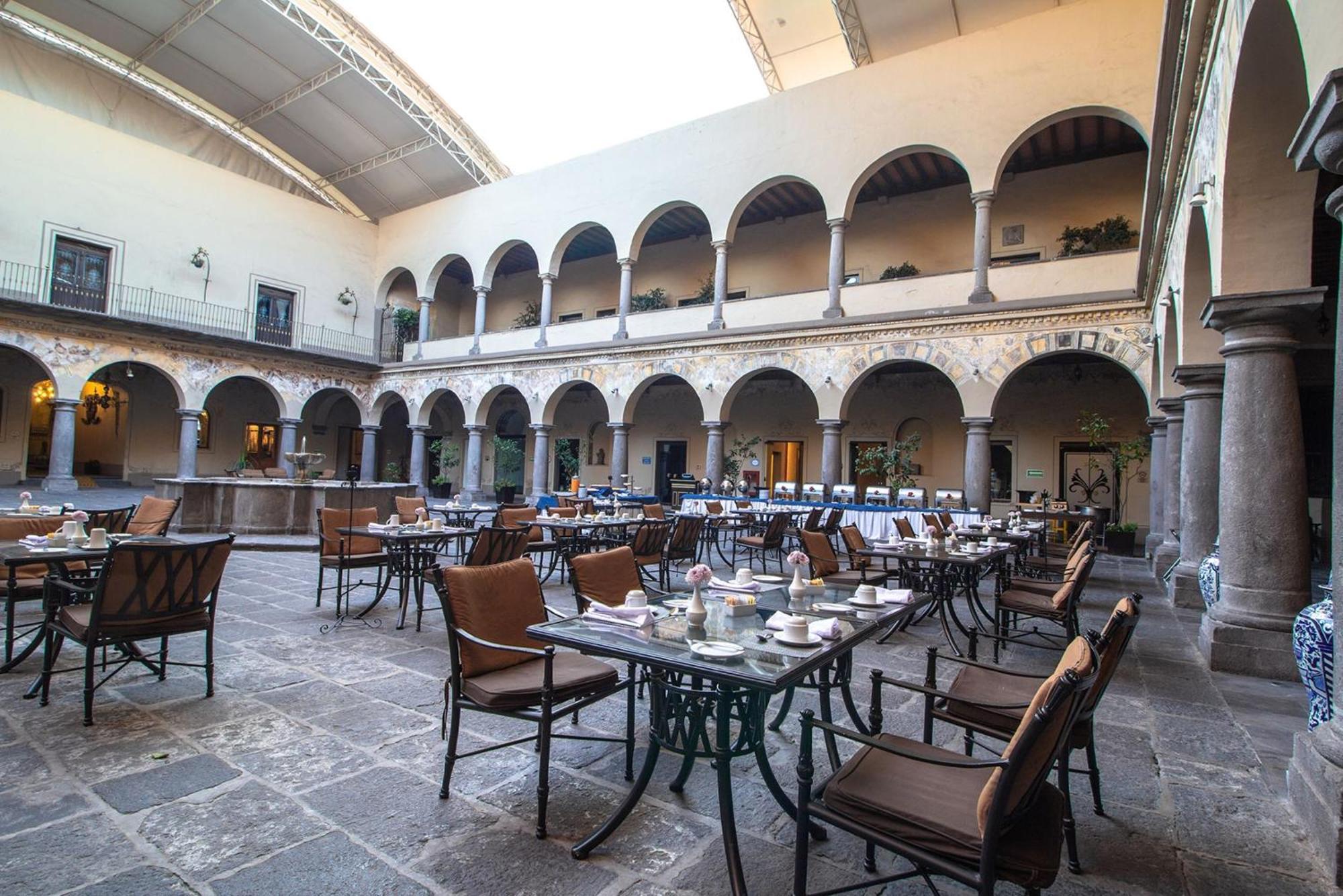 Quinta Real Puebla Hotell Eksteriør bilde Restaurant in the hotel